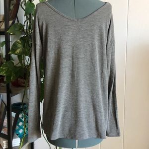 Sun and shadow wide V comfy longe top.